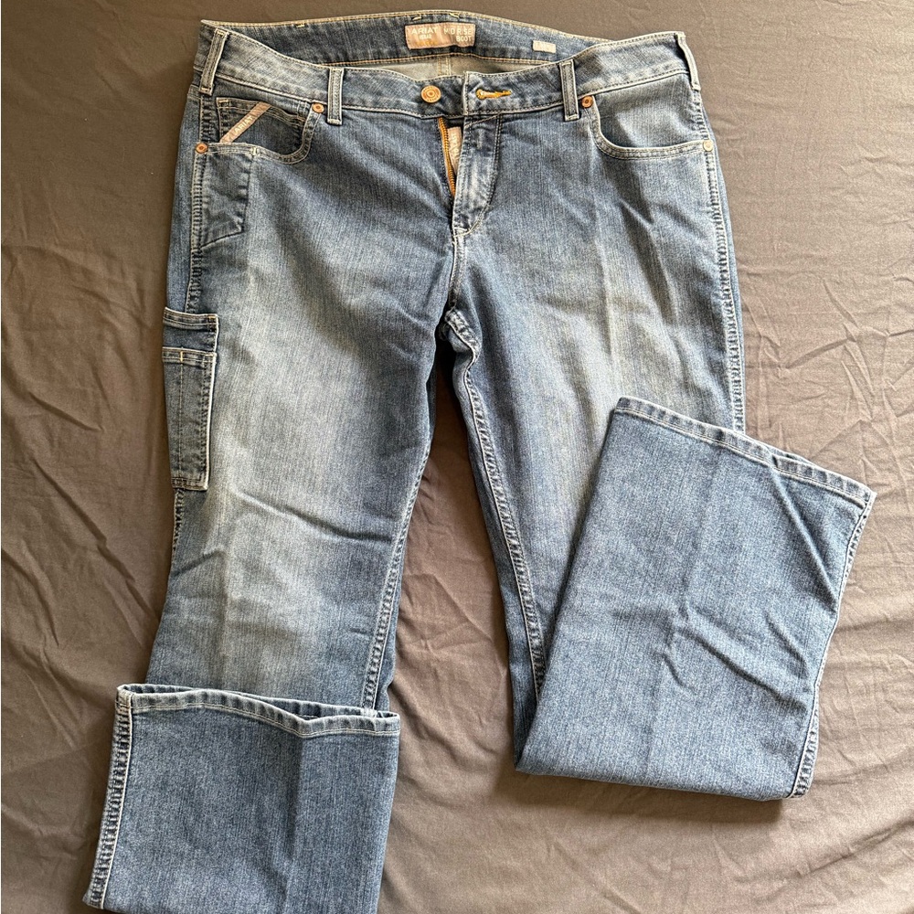 Ariat Women's Straight Leg Blue Jeans